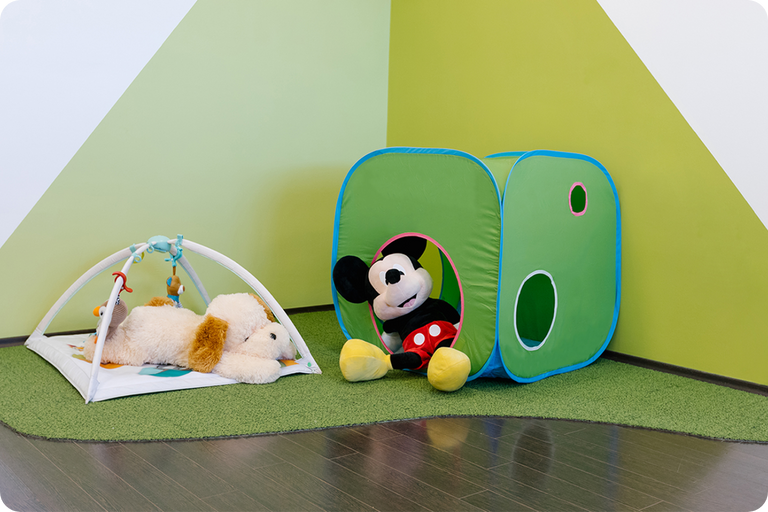 Juniors/kids zone in office space